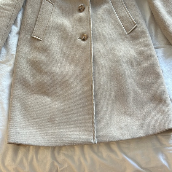 Abercrombie & Fitch Women's Light Tan Peacoat - Picture 9 of 9